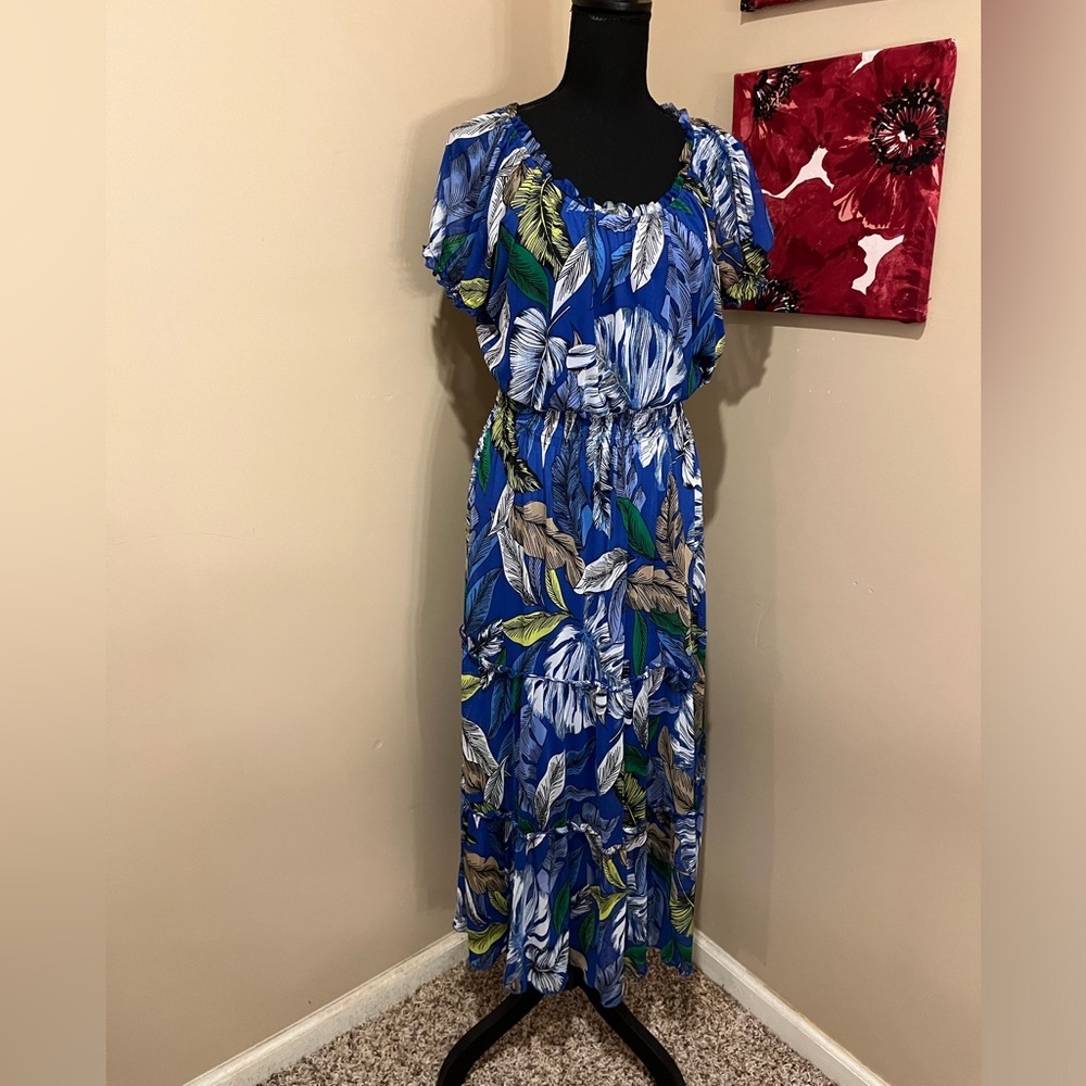 Blue Leaf-Print Maxi Dress with Elastic Waist